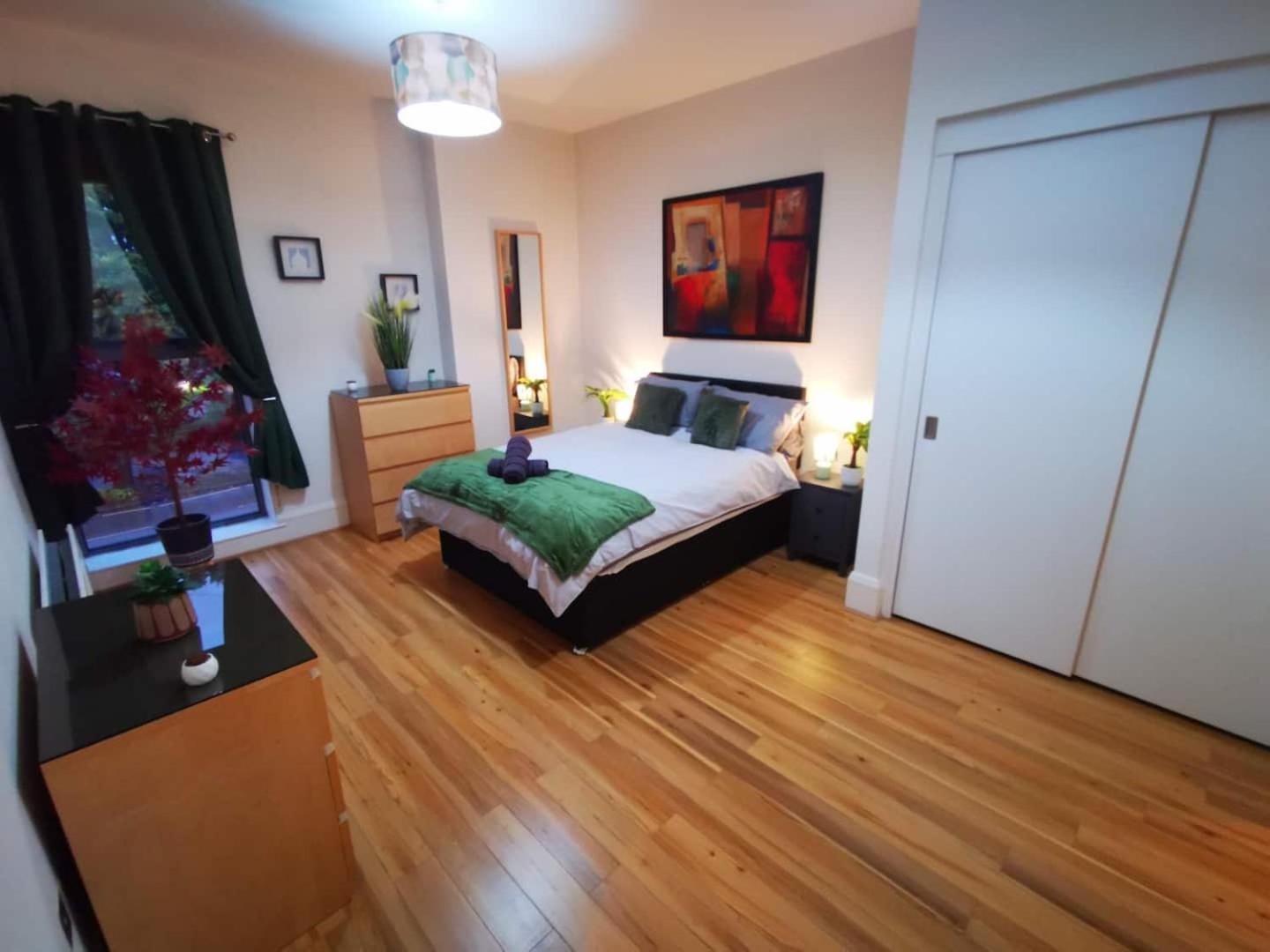 2Br Modern Luxury Loft Apartment 贝尔法斯特 外观 照片